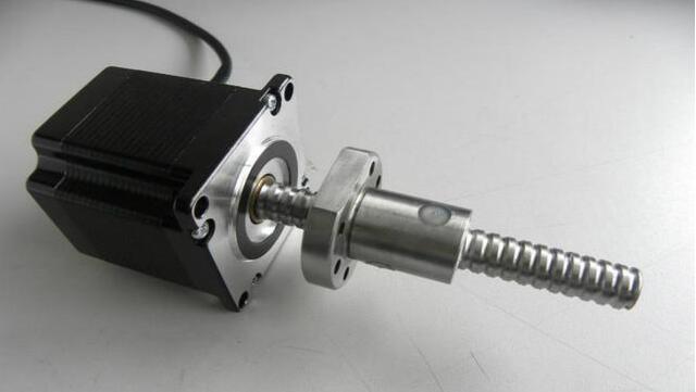 淺談絲桿步進電機工作原理及用途